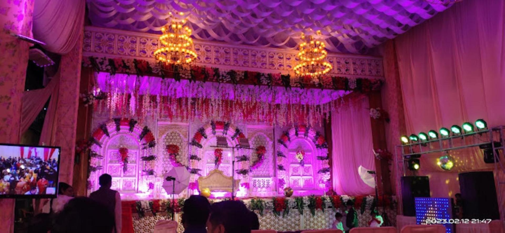 Guru Dev Palace Hotel & Lawn,Ayodhya Buitenkant foto